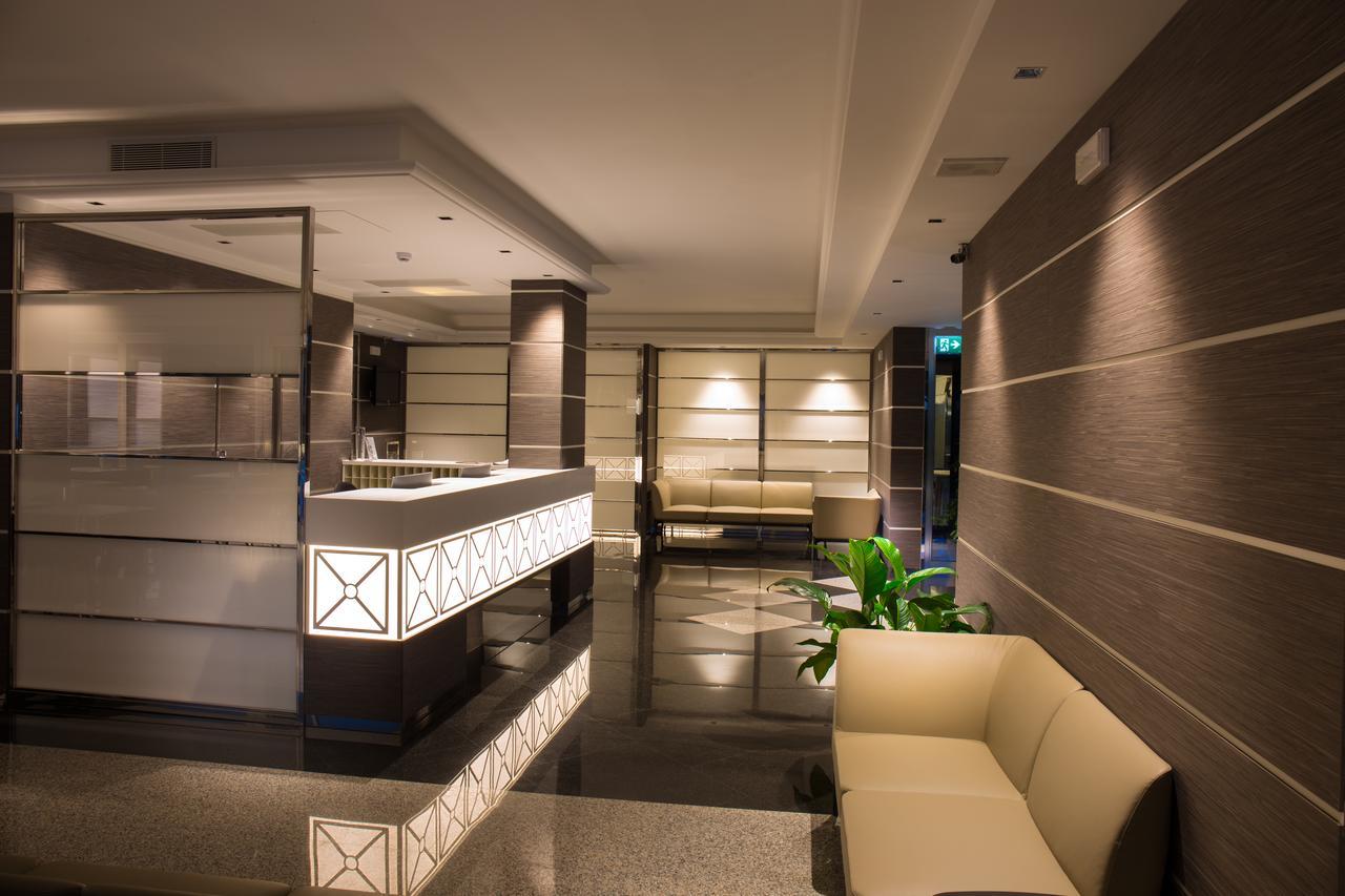 Hotel Imperial サン・ベネデット・デル・トロント エクステリア 写真